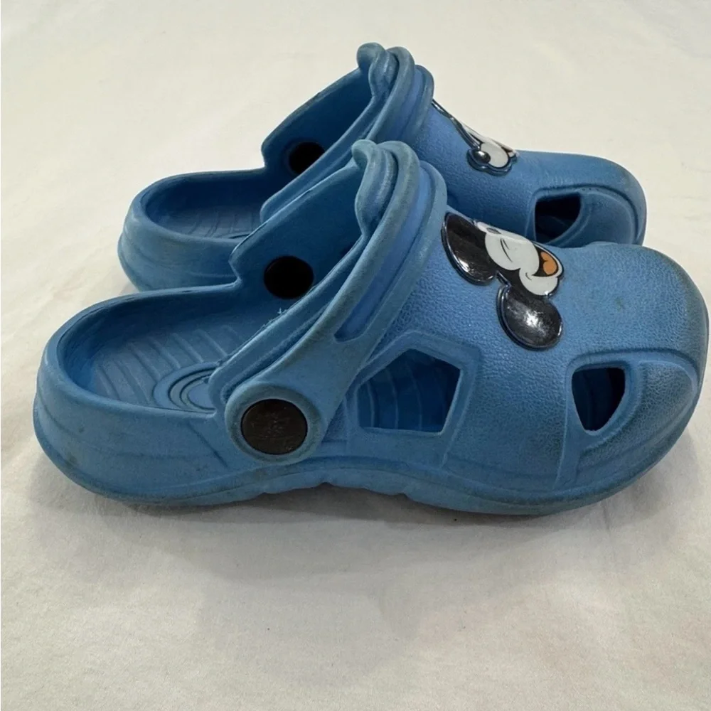 Mickey Mouse Toddler Boys Blue Clogs,‎ Size 7/8 Slip-On, Used